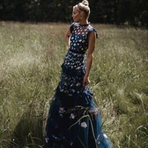 NWT Embroidered Maxi Dress Gown Size S